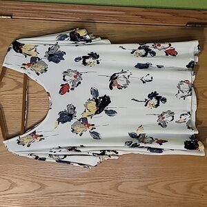 Maurices Size 3x flowy flowered shirt